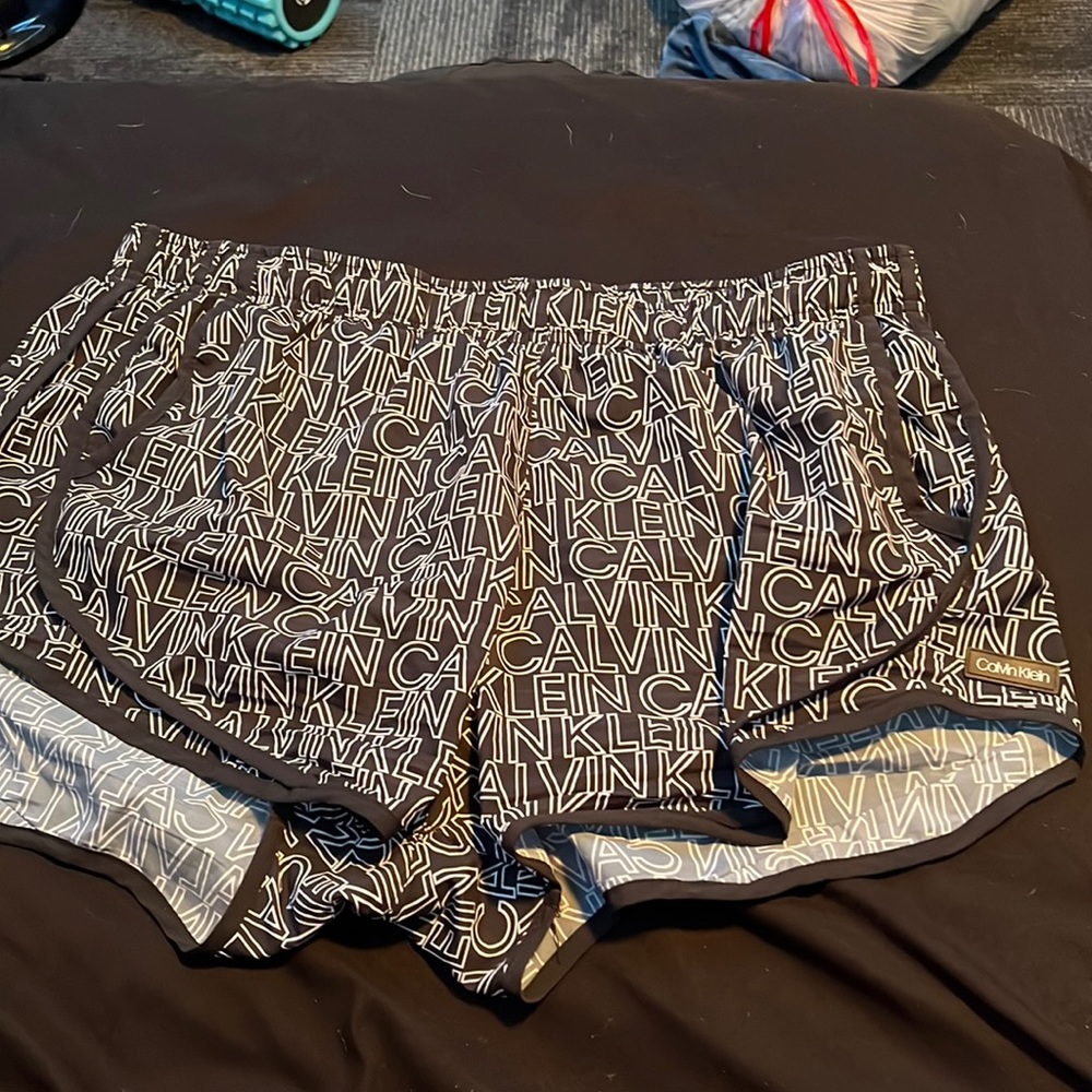 women’s shorts